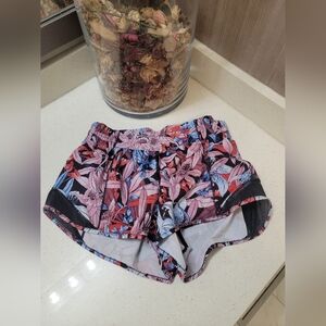 Lululemon Hotty Hot Shorts Size 4